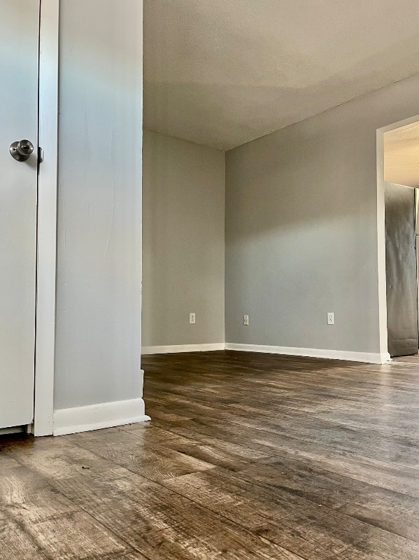 Photo - 143 Hendricks Blvd Apartment