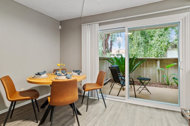 Photo - Campus Crossings at Riverside Apartments