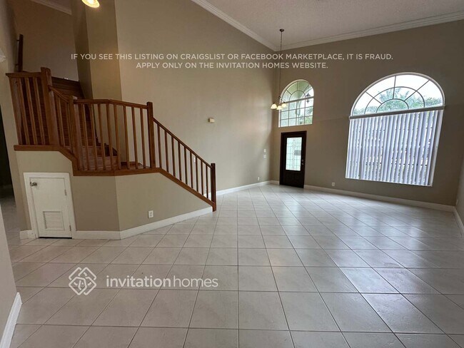 Building Photo - 3733 Old Lighthouse Cir