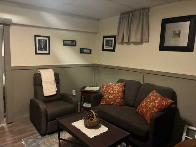 Foto del edificio - 9 Hampshire Ln