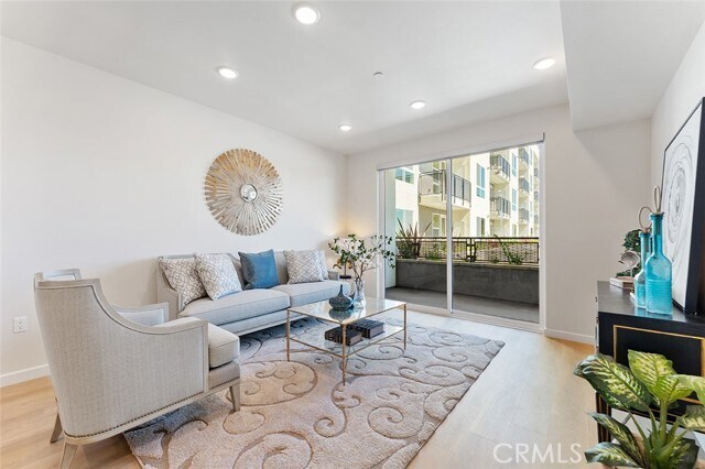 Foto del edificio - 4064 Live Oak Ave