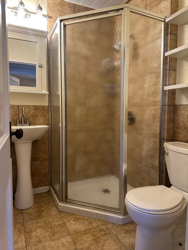 Foto del edificio - 3142 Quitman St