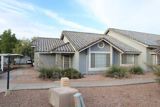 Building Photo - 860 N McQueen Rd