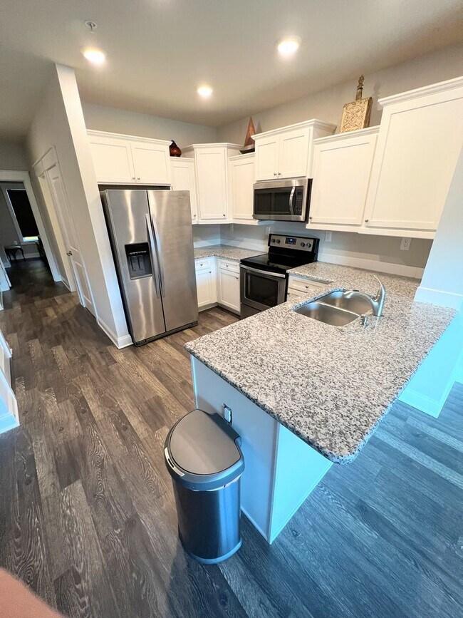 Foto del edificio - 1 Bedroom Apartment in Lynchburg