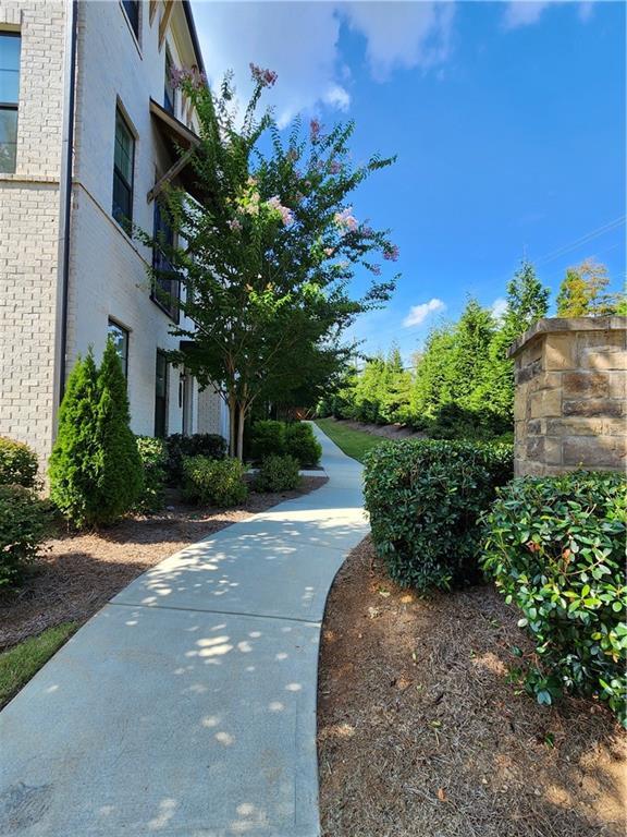 Building Photo - 1030 Aster Rd