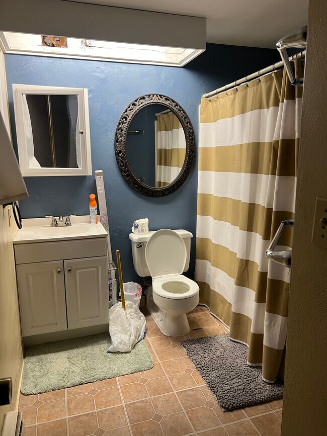 Foto del edificio - 30 Laurelbrook Ct