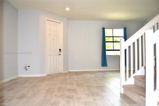 Building Photo - 3 br, 2.5 bath House - 3367 W 106th Ter # ...