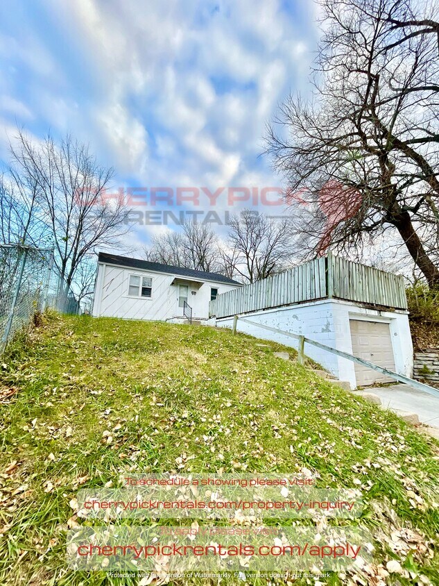 Primary Photo - 3549 N 37th St