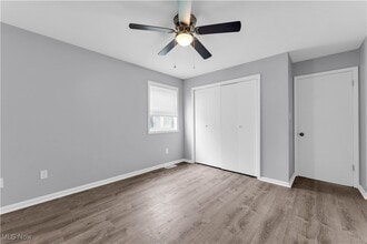 Building Photo - 302 Louisiana Ave