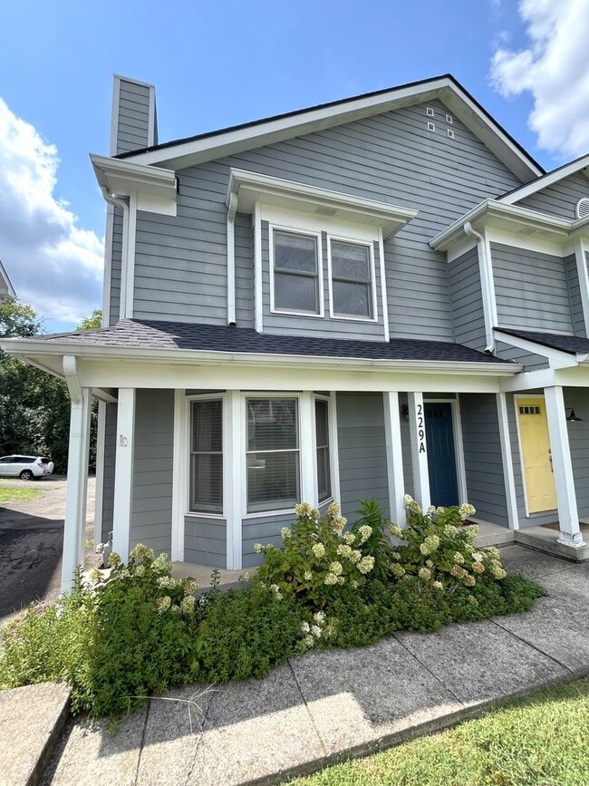 Building Photo - 229A Orlando Ave