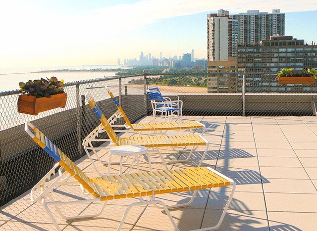 Foto del edificio - 6301 N Sheridan Rd