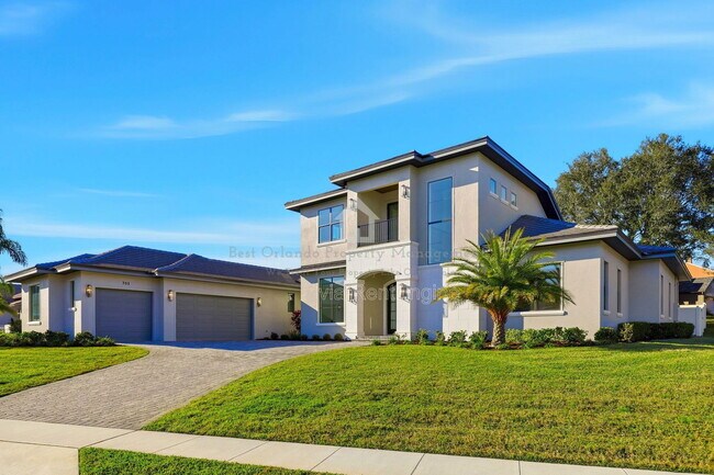 Building Photo - 705 Largovista Dr