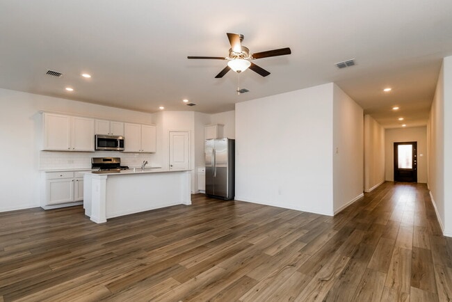 Foto del edificio - 1114 Daffodil St