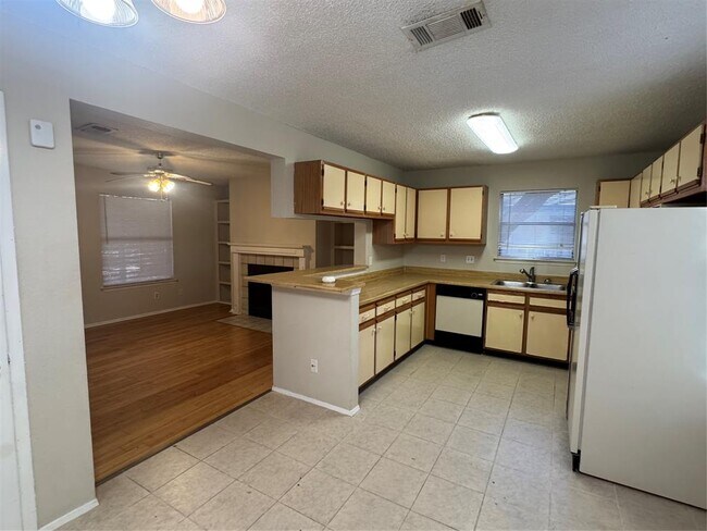 Building Photo - 2907 Jadewood Ct