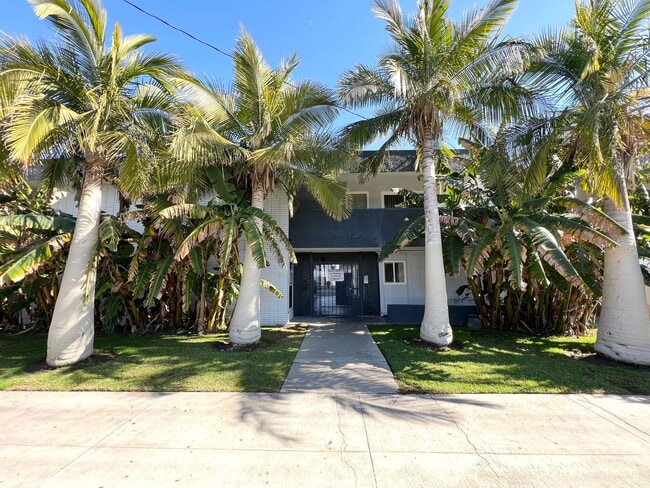 Interior Photo - CHADRON