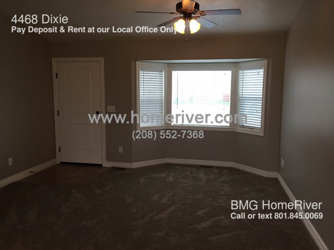 Foto del edificio - 4468 Dixie St