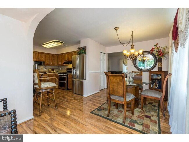 Foto del edificio - 109 Fellowship Ln