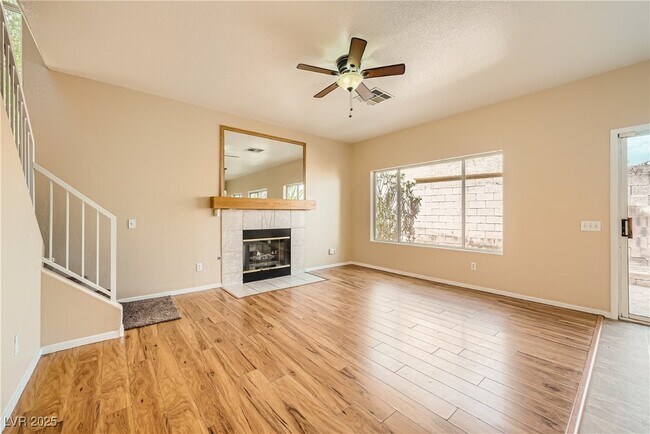 Foto del edificio - 7928 Seabourn Ct