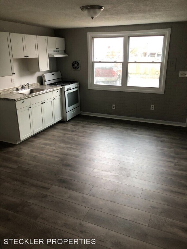 Foto del edificio - 3 br, 1.5 bath House - 7805 St Bridget Lane