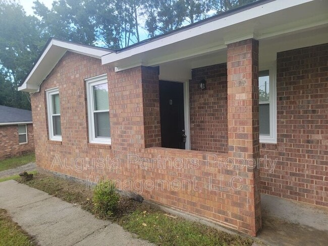 Building Photo - 139 Stoneybrooks Pl