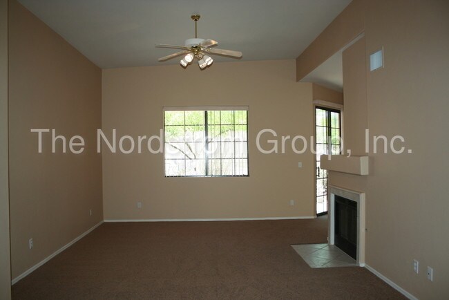 Building Photo - 3329 W Quail Haven Cir