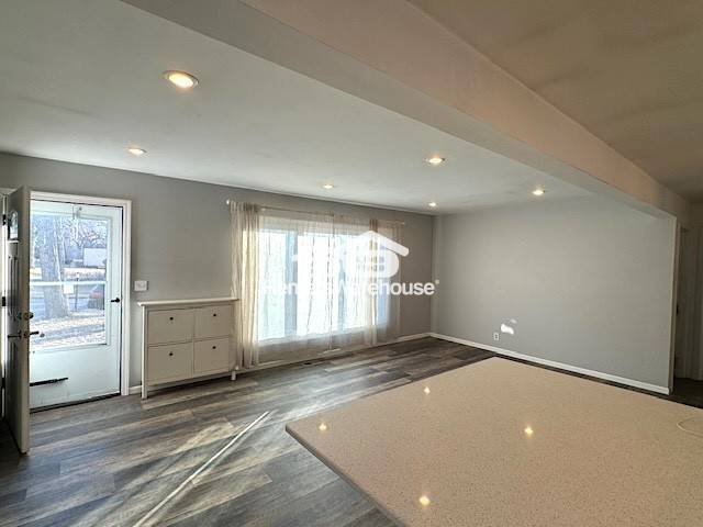 Building Photo - PRIME 3BD/2BA HOME IN ST. LOUIS PARK