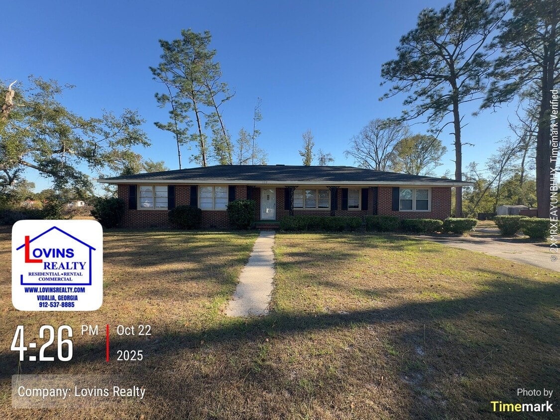 Foto principal - 107 Oak Ave