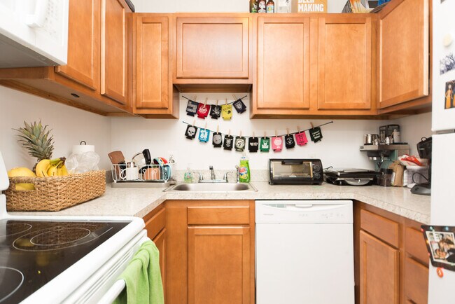 Foto del edificio - 1669 Park Rd NW