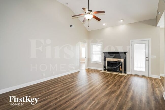 Building Photo - 848 Cherry Blossom Ln