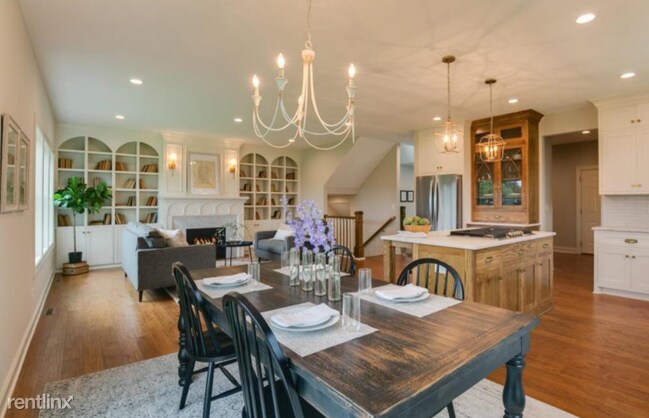 Building Photo - 4 br, 4 bath House - 12470 Cottonwood St NW