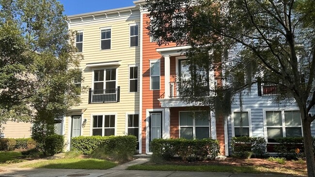 Photo - 1592 Bluewater Way Townhome