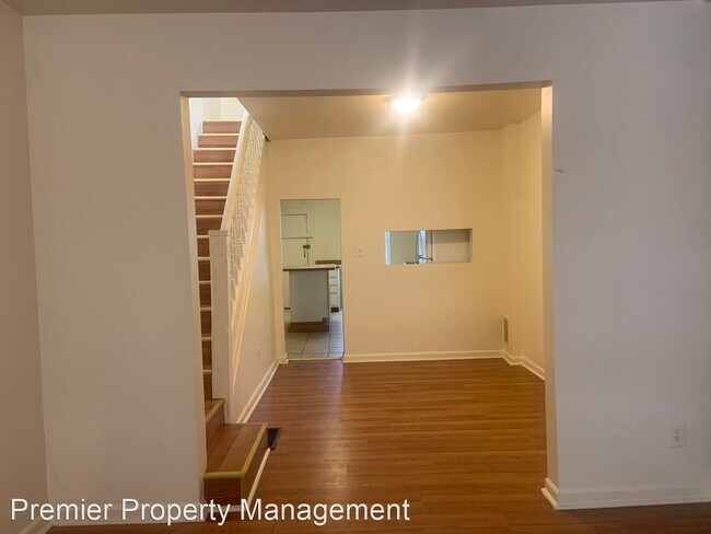 Building Photo - 3 br, 1 bath House - 2727 E. Madison Street