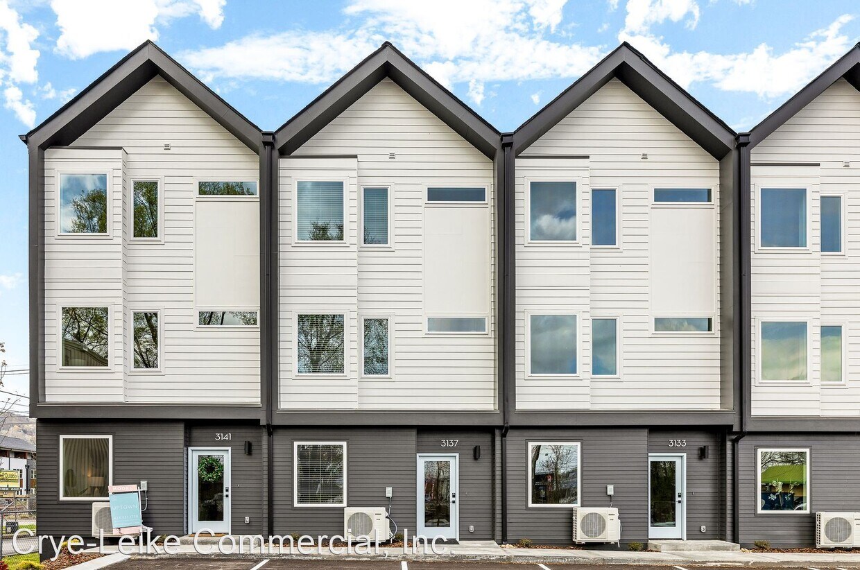 Primary Photo - 2 br, 2.5 bath House - 3137 Riverwalk Way