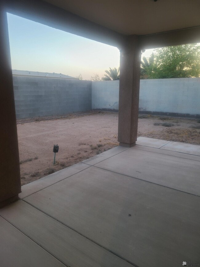 Building Photo - 1445 E San Luis Ln