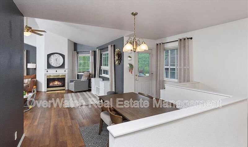 Foto principal - 19527 Highland Ridge Dr