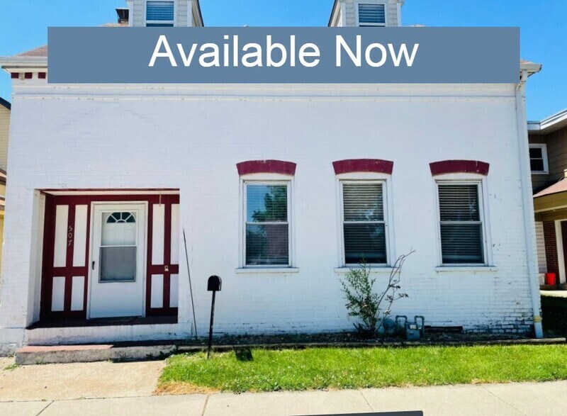 Foto principal - 507 S Main St