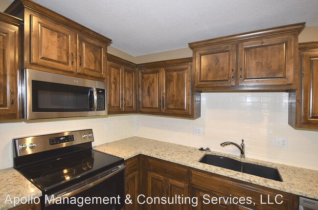 Building Photo - 3 br, 2.5 bath House - 128 Ryan Ct.