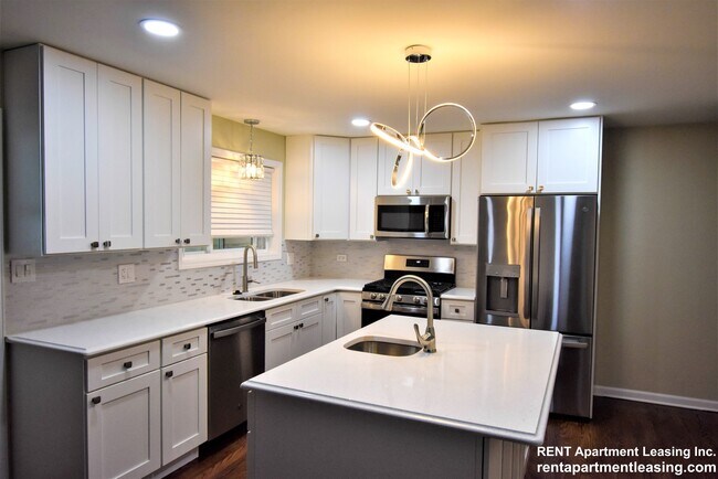 Building Photo - 3830 Sugar Loaf Ln
