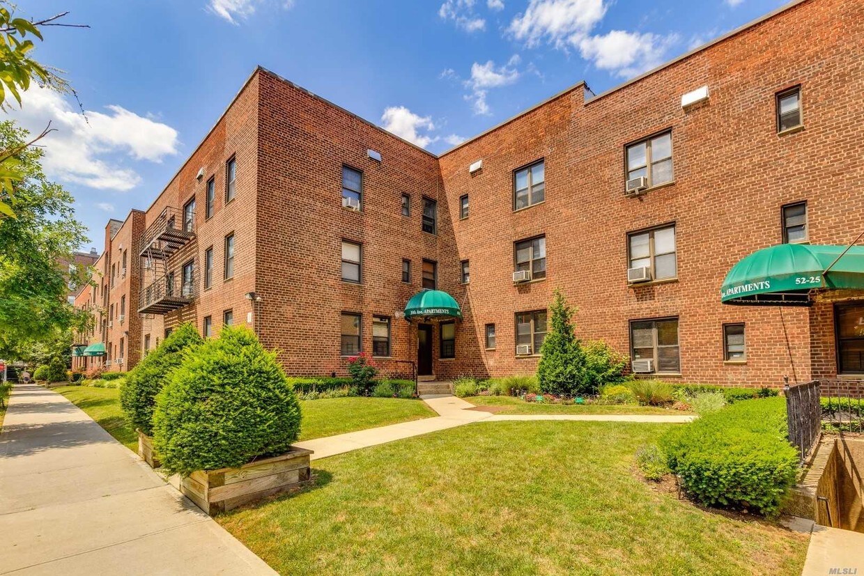 Foto principal - 52-21-52-39 39th Rd