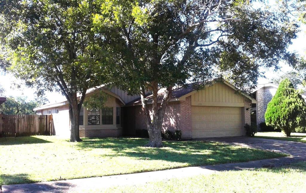 Foto principal - 11715 Acadian Dr