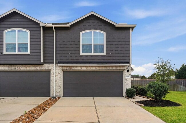 Building Photo - 20551 Prairie Cypress Dr