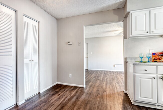 1HAB, 1BA - 618SF - Renovado Plano de planta A2 - Shoreline Pointe Apartments