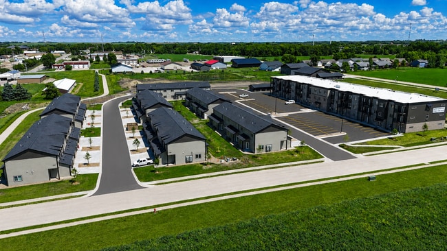 Building Photo - The Shores at Spirit Lake