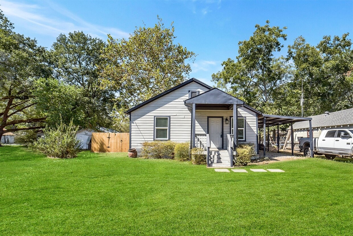 Foto principal - 307 Penick Rd