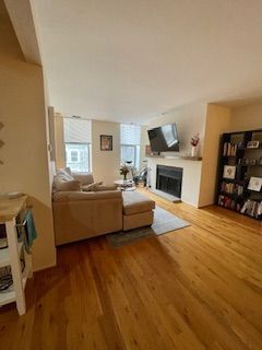 Foto del edificio - 3055 N Sheffield Ave