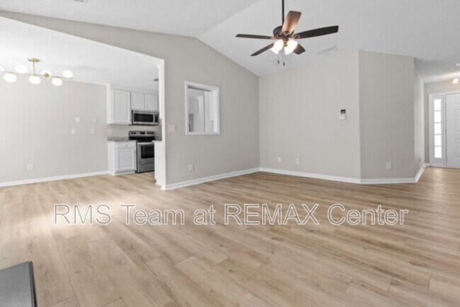 Building Photo - 1587 Brush Creek Dr