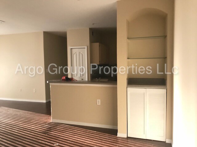 Building Photo - 5507 Legacy Crescent Pl