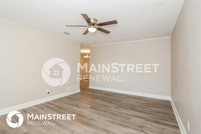 Foto del edificio - 5203 Chivalry Dr