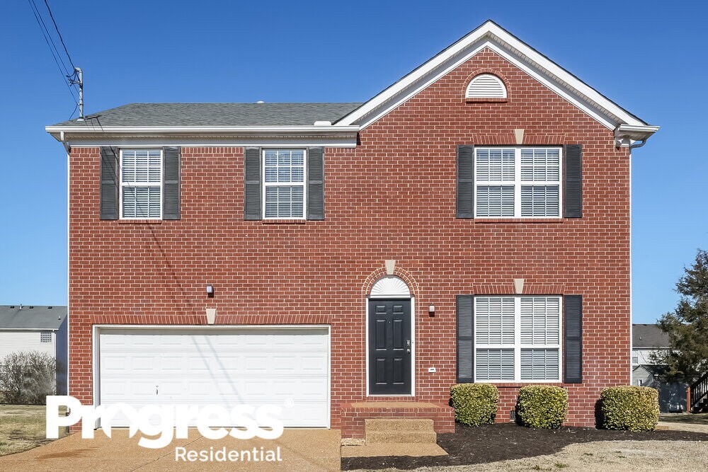 Foto principal - 310 John Henry Dr