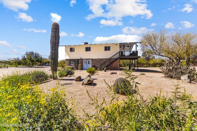 Foto del edificio - 34402 N 53rd St